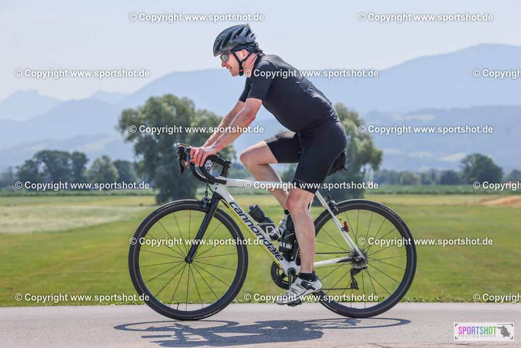 007A9140 | Rund um das Thema Sport-Event-Fotografie & individuelle Teilnehmerfotos. Jeder Teilnehmer wird fotografiert.