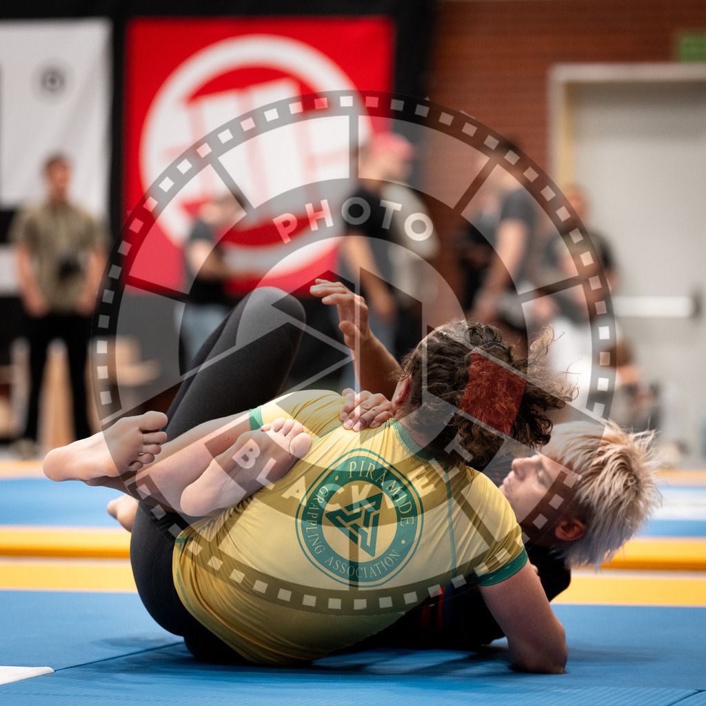 20250906PBB2969 | Fighters compete during the ADCC European Trials  competition in Warsaw, Poland, on September 6, 2025.
