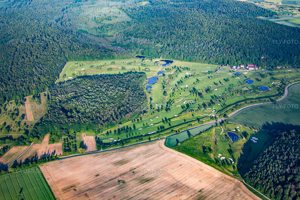 Luftbild: Gelände des Golfplatz von Golfclub Johannesthal im Ortsteil Wössingen in Walzbachtal im Bundesland Baden-Württemberg in Deutschland. Foto: IMG_57785.jpg vom 14.06.2013 durch Werner Riehm/FLY-FOTO.de