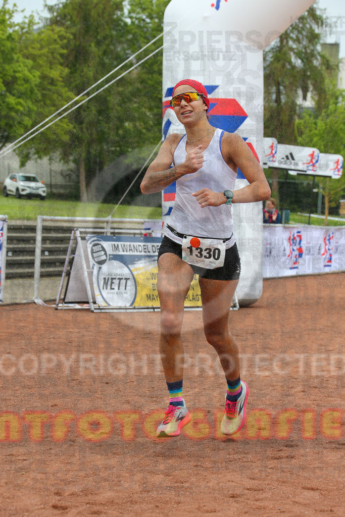 220501_1142_EX1_0891 | Sportfotografie im Rhein-Sieg Kreis, Köln, Bonn, NRW, Rheinland Pfalz, Hessen, etc. Unser Tätigkeitsfeld umfasst den Laufsport vom Volkslauf über den Marathon, Duathlon, Triathon bis zum Ultralauf wie Kölnpfad Ultra oder Schindertrail.