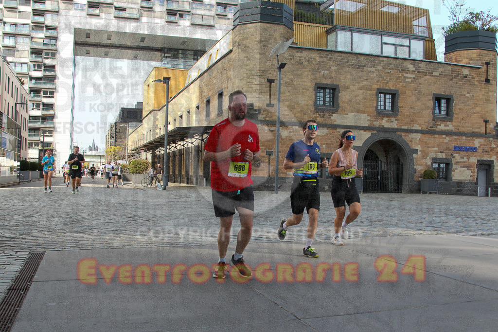 250920_1500_EV4_7851 | Sportfotografie im Rhein-Sieg Kreis, Köln, Bonn, NRW, Rheinland Pfalz, Hessen, etc. Unser Tätigkeitsfeld umfasst den Laufsport vom Volkslauf über den Marathon, Duathlon, Triathon bis zum Ultralauf wie Kölnpfad Ultra oder Schindertrail.