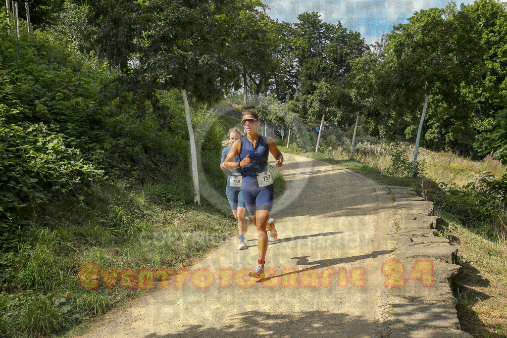 250824_1456_EX1_8123 | Sportfotografie im Rhein-Sieg Kreis, Köln, Bonn, NRW, Rheinland Pfalz, Hessen, etc. Unser Tätigkeitsfeld umfasst den Laufsport vom Volkslauf über den Marathon, Duathlon, Triathon bis zum Ultralauf wie Kölnpfad Ultra oder Schindertrail.