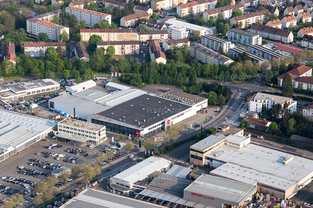 Luftbild: Ufer GmbH in Landau in der Pfalz im Bundesland Rheinland-Pfalz in Deutschland. Foto: IMG_106708.jpg vom 21.04.2018 durch Werner Riehm/FLY-FOTO.de