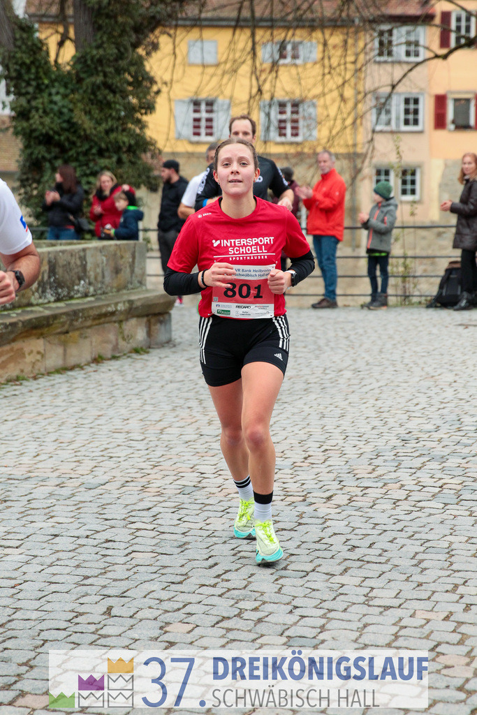 VR Bank Hauptlauf 10000m | 3 Koenigslauf 2023 - Realisiert mit Pictrs.com