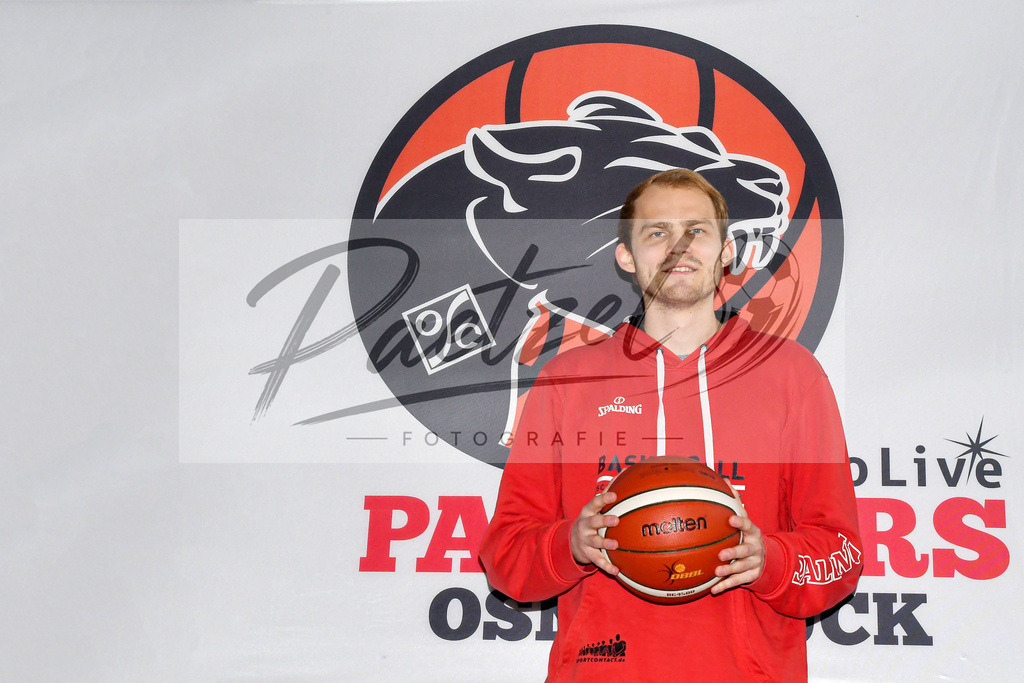 TEAOSC20201002_0039 | Basketball, Juniorinnen:   bei der Team Presentation der OSC Junior Panthers am 02.10.2020 in Osnabrueck, Deutschland. - Realisiert mit Pictrs.com