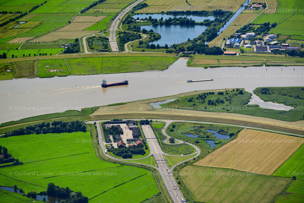 3620999 | Emstunnel bei Leer