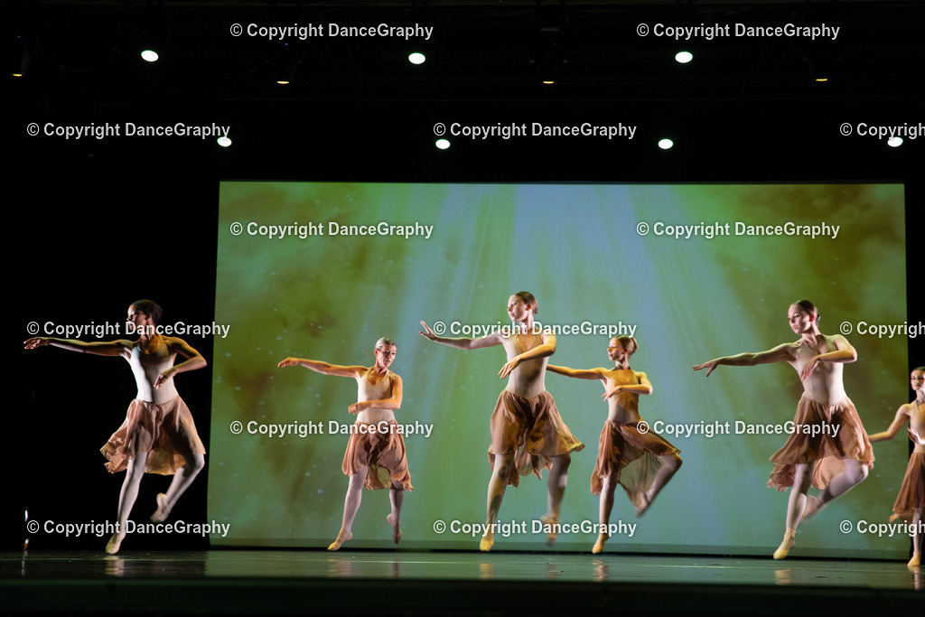 GPHY6303 | DanceGraphy - Realisiert mit Pictrs.com