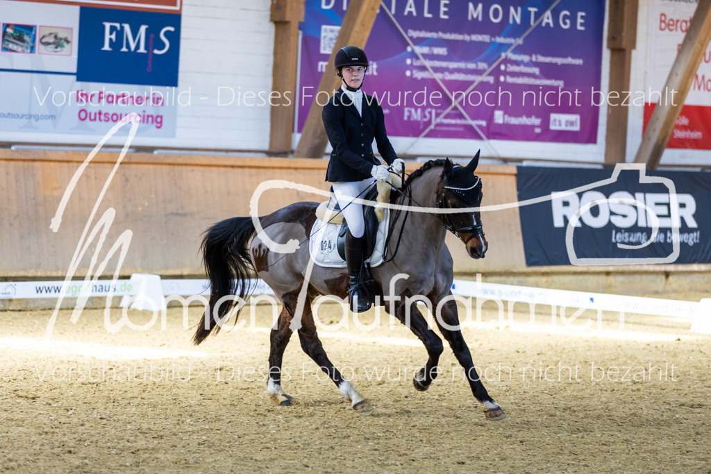Sth-LPO25-DrR-L-202 | MomenTaufnahmen Pferdesportfotos