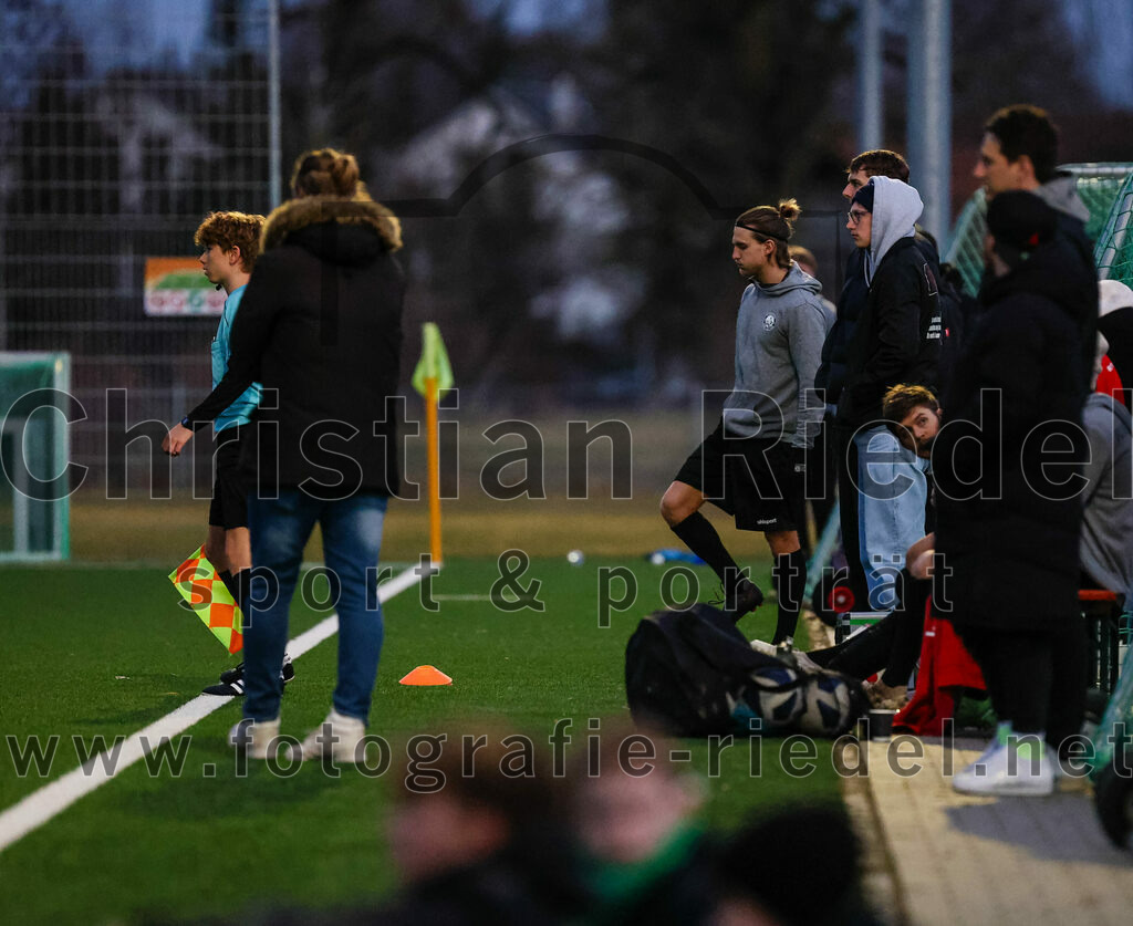 2024-02-17_049_FC_Herzogstadt_gegen_FC_Moosinning_II | Erding, Deutschland, 17.02.2024:
Fußball, Kreisklasse 2023 / 2024, Testspiel, FC Herzogstadt gegen FC Moosinning II, Endergebnis: 2:2

Foto: Christian Riedel / fotografie-riedel.net