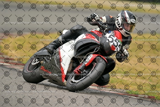 25bt05-1126 | markuskiefer.com - Realisiert mit Pictrs.com