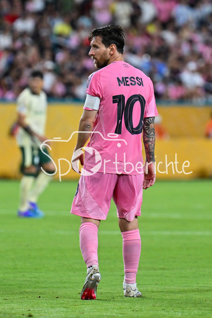 Inter Miami CF - Palmeiras Sao Paulo | im Bild Lionel MESSI (Inter Miami 10) / Einzelfoto / Freisteller / FIFA Club World Cup: Inter Miami CF - Palmeiras Sao Paulo, Hard Rock Stadium am 23.06.2025 / NOT FOR SALE IN USA