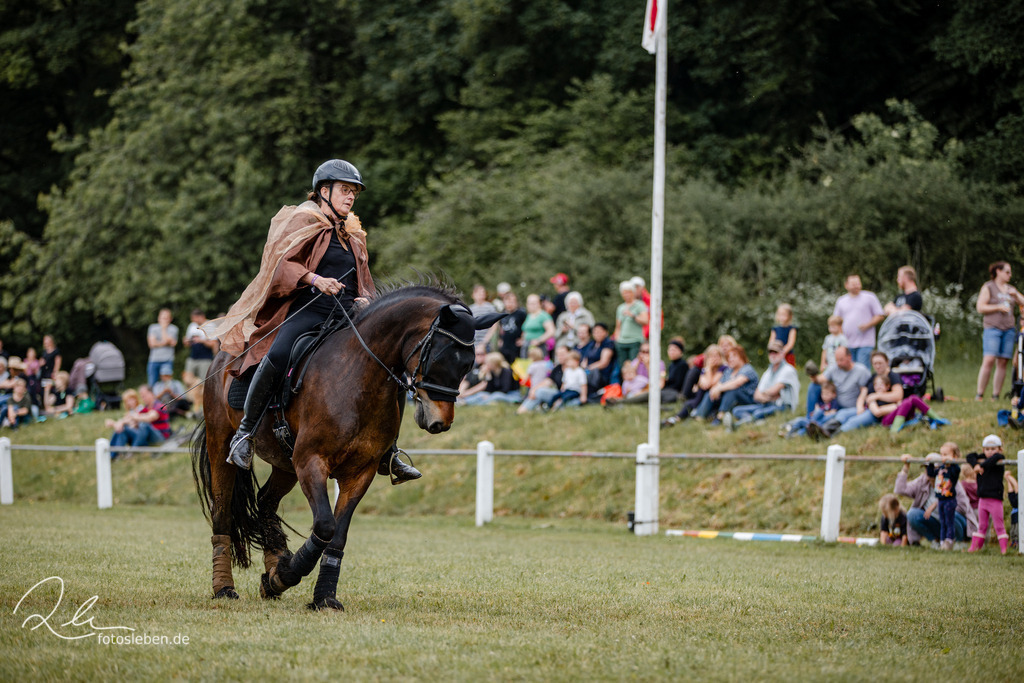 846A1981 | fotosleben - Realisiert mit Pictrs.com