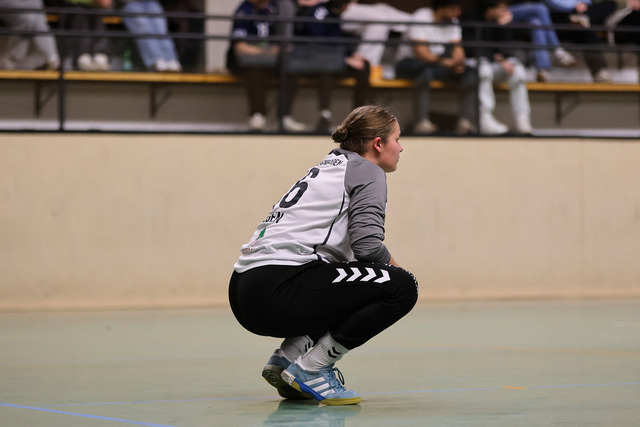 Handball I Damen I Saison 2025-2026 I Verbandsliga Süd I HSG Kalkberg 06 - MTV Dänischenhagen I 14.12.2025.230 | Noa-Marie Teegen (16, MTV Dänischenhagen) - Realisiert mit Pictrs.com