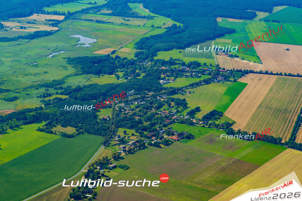 Luftaufnahme Mellen Lenzen - Die Luftaufnahme wurde 2025 vom UL-Flugzeug heraus erstellt ( ohne Drohne ) - Hochauflösende Luftaufnahme - für professionelle Ausdrucke geeignet. Die Geschenkidee !Mit Lizenz und Bildrechte bestellbar