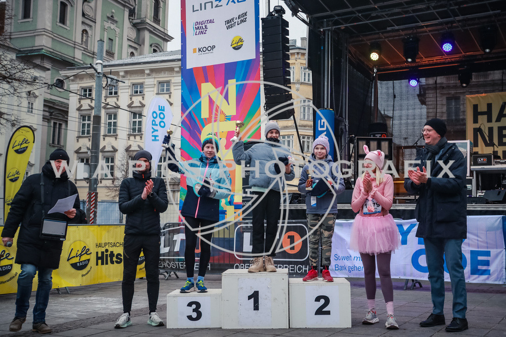 SILVESTERLAUF LINZ 25 | Linz, AUSTRIA, 31. Dezember 25, TRIRUN SILVESTERLAUF LINZ 25 , Image shows: 
Photo: WAPICS / BINDER Manuel
