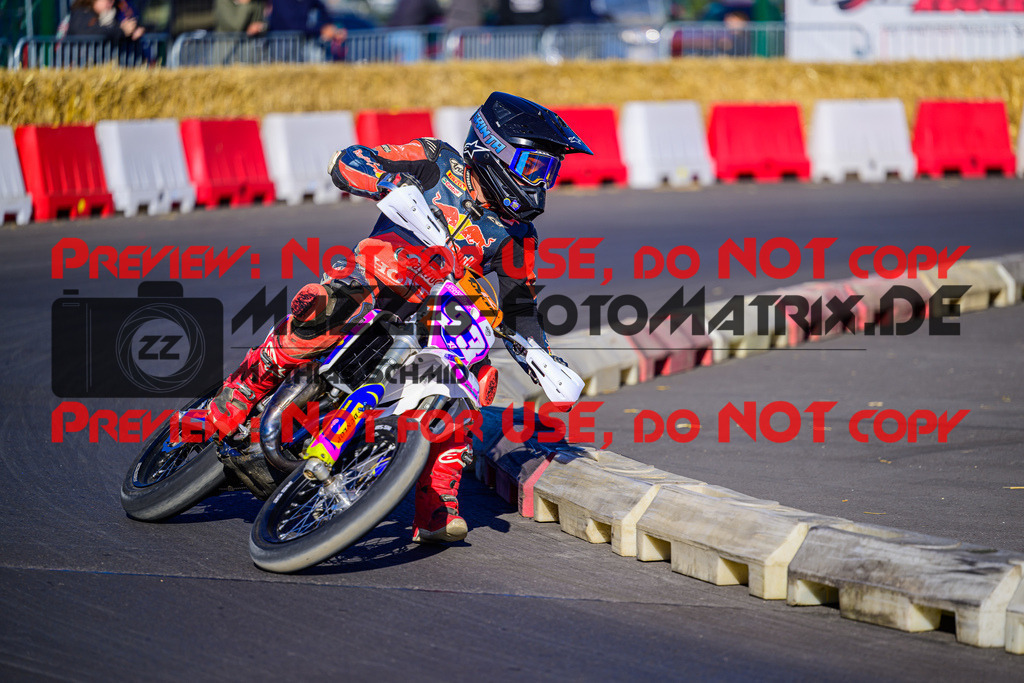 MaZZes_Fotomatrix_20241005_6021986_2754 | JUNIOR