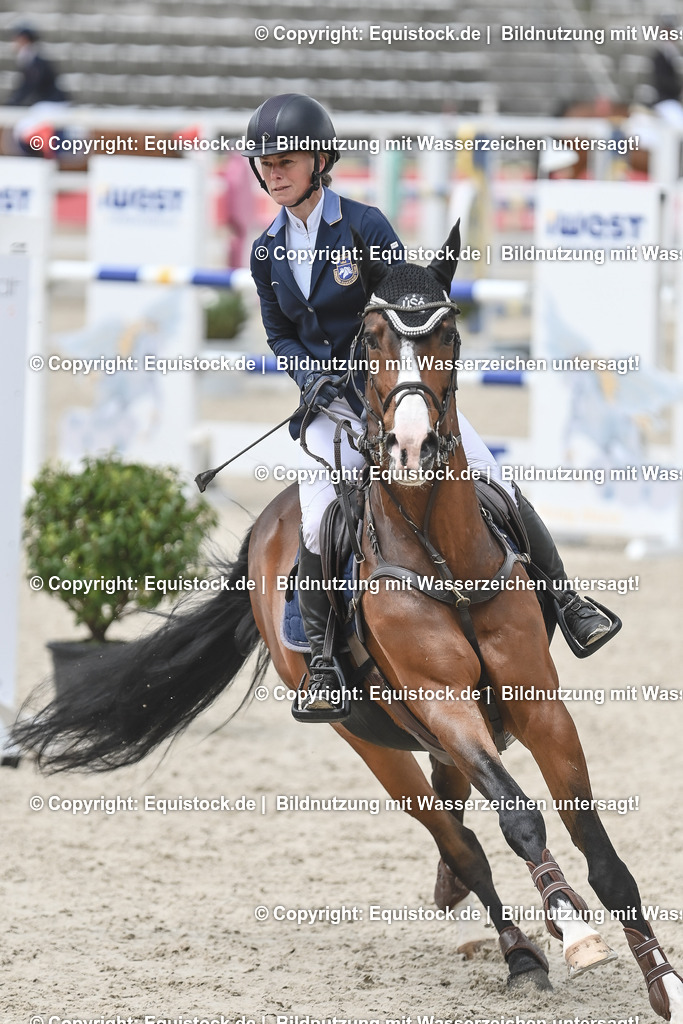 20230514_CCI4_Springen_0017 | equistock
