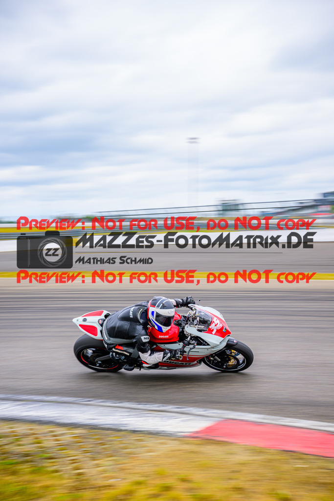MaZZes_Fotomatrix_20250527_6021986_2856 | ROT