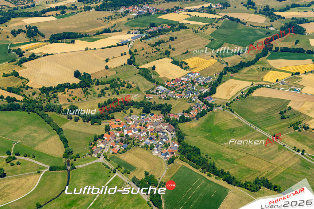 Aktuelles Luftbild von Kottspiel Bühlertann - Die Luftaufnahme wurde 2022 mittels UL-Flugzeug erstellt ( keine Drohne ) - hochauflösende Kamera-Systeme von  Canon -Beste Qualität - Für grossformatige Ausdrucke geeignet. Die Geschenkidee !