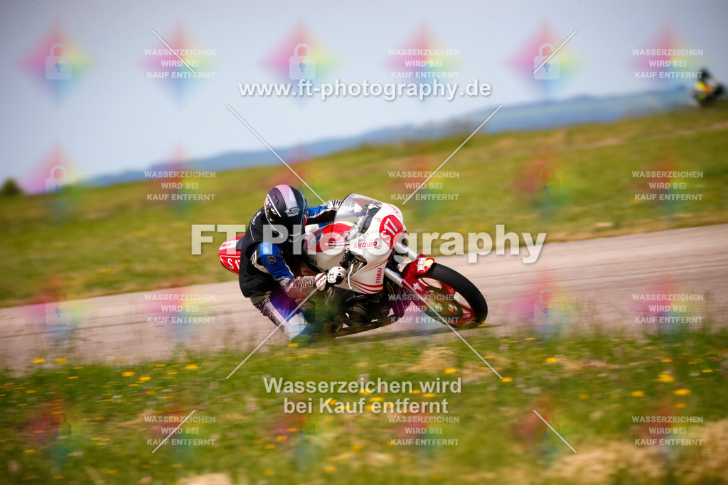 _MOT1099 | Hier findet Ihr Bilder von Touristenfahrten auf der Nürburgring Nordschleife oder von anderen Veranstaltungen die ich besucht habe. Viel Spass beim Durch Schauen 