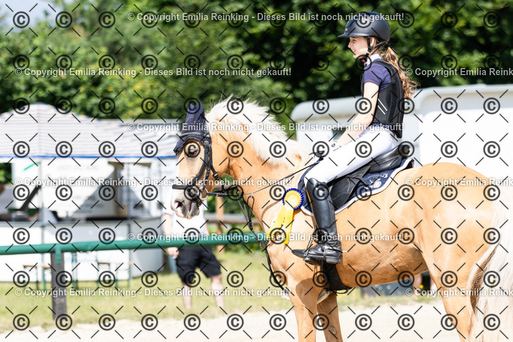 CL5A6835 | Emilia Reinking Fotografie - Realisiert mit Pictrs.com