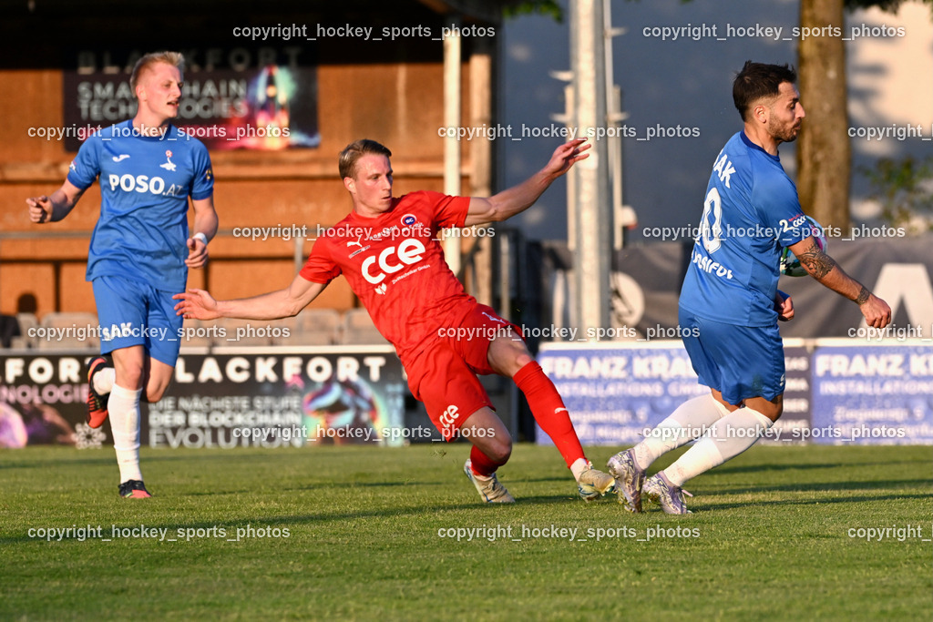 SAK vs. SC ST. Veit | #10 Yosifov Svetlozar Angelov SAK, #11 Alexander Hofer SC St.Veit, #6 Toni Dullnig SAK, SAK vs. SC ST. Veit, SAK vs. SC ST. Veit am 30.04.2025 in Klagenfurt (Sportpark Welzenegg), Austria, (Photo by Bernd Stefan)
