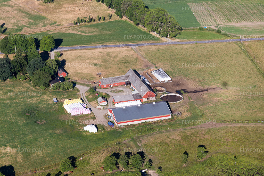 Aerial view: View of the town in Hunna in the state Kronoberg, Sweden.Photo: IMG_108196.jpg taken on 06/28/2018 by Werner Riehm/FLY-FOTO.comResolution of the original: 5472 x 3648 px