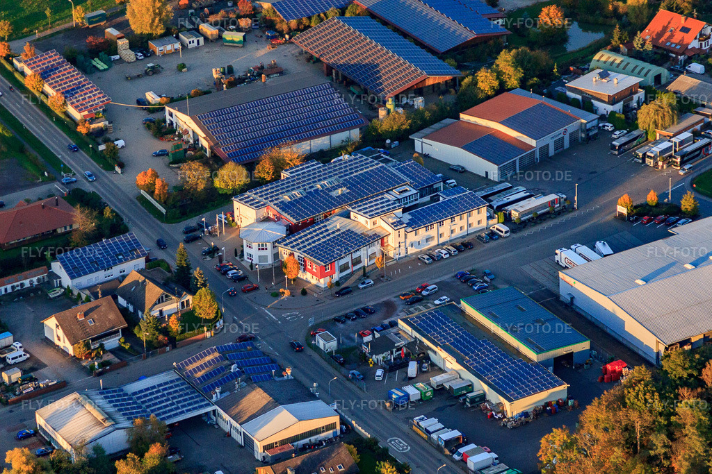Luftbild: Industriegebiet Am Gäxwald mit REHA med Gesundheitspark GmbH in Herxheim bei Landau im Bundesland Rheinland-Pfalz in Deutschland. Foto: IMG_60728.jpg vom 24.10.2013 durch Werner Riehm/FLY-FOTO.deReha Med Gesundheitspark