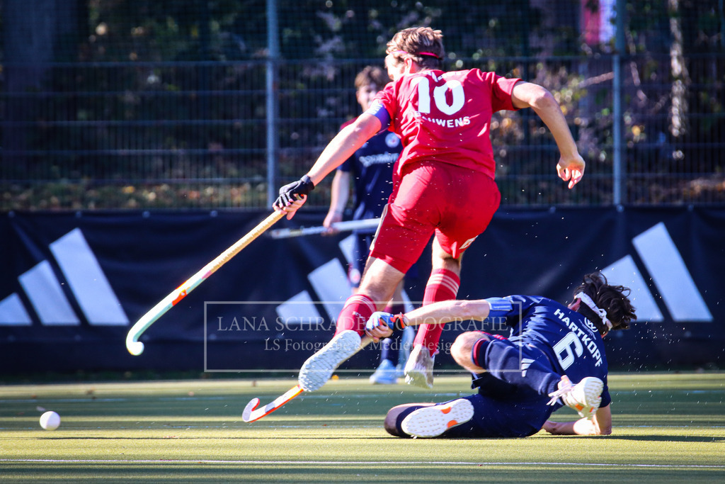 Herren Bundesliga Rot-Weiss Köln - Mannheimer HC 03.11.24 Köln_29 | lanaschraderfotografie - Realisiert mit Pictrs.com