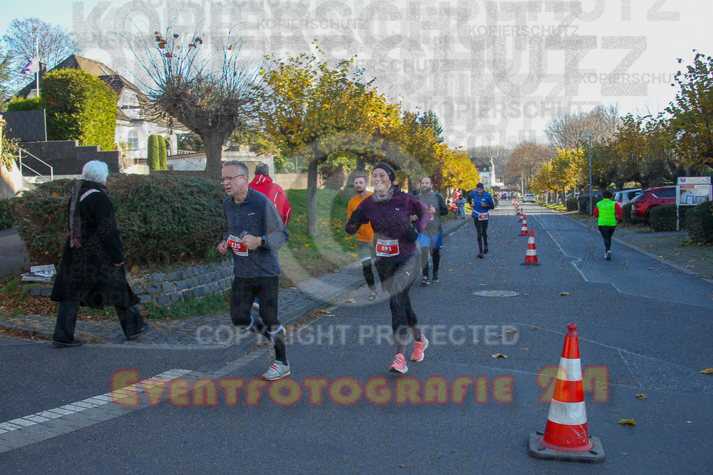 241201_1233_EV4_2920 | Sportfotografie im Rhein-Sieg Kreis, Köln, Bonn, NRW, Rheinland Pfalz, Hessen, etc. Unser Tätigkeitsfeld umfasst den Laufsport vom Volkslauf über den Marathon, Duathlon, Triathon bis zum Ultralauf wie Kölnpfad Ultra oder Schindertrail.