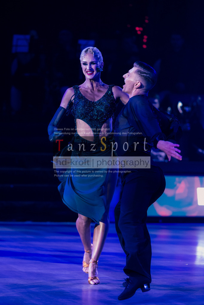IMG_8454 | Tanzsportbilder, Standardtanz, Lateintanz, WDSF, DTV, LTVB, dancecomp, goc, hessen tanzt, blaues band der spree, walzer, tango, wiener walzer, slowfox, quickstepp, samba, rumba, cha-cha-cha, paso doble. jive, hd-kroft photography, turniertanzsport