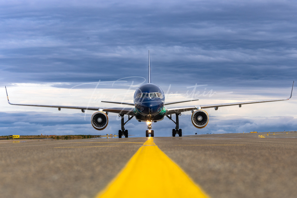 20250912-822A6654 Kopie | Buy high-quality aviation and travel photography prints by professional photographer Timo Breidenstein. Authentic images, professionally printed, worldwide shipping. - Realisiert mit Pictrs.com