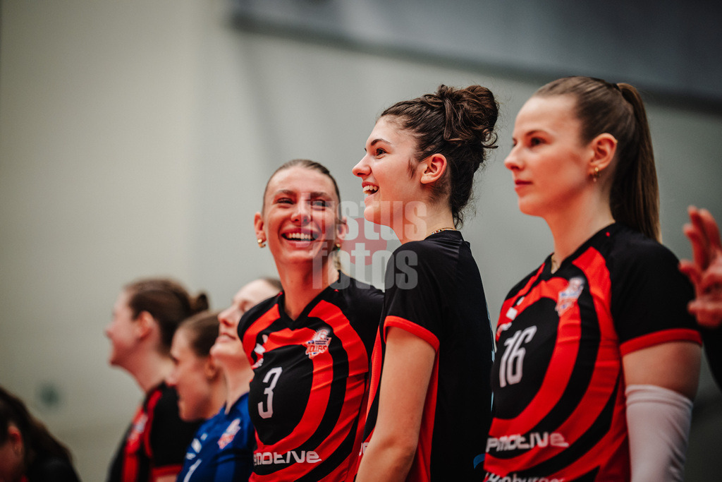 Volleyball | Frauen | Saison 2025/2026 | Volleyball Bundesliga | ETV Hamburger Volksbank Volleys vs. VC Wiesbaden | 14.03.2026 | Celina Kleemann (#10, ETV Hamburger Volksbank Volleys)