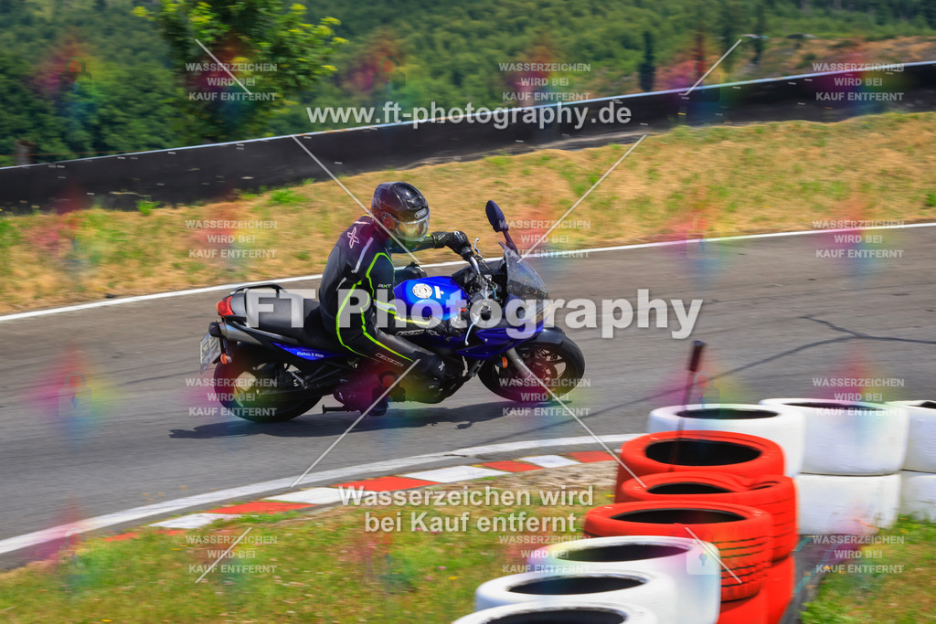 _DSK2473 | Hier findet Ihr Bilder von Touristenfahrten auf der Nürburgring Nordschleife oder von anderen Veranstaltungen die ich besucht habe. Viel Spass beim Durch Schauen 