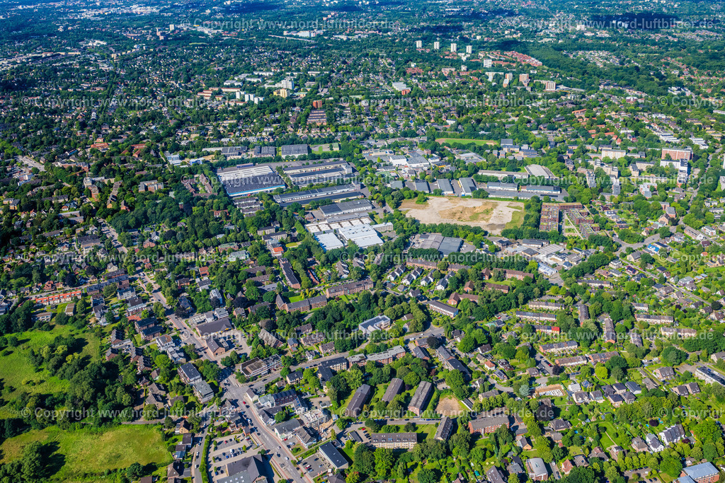 Hamburg_Meiendorf_Gewerbegebiet_Rahlstedt_ELS_1378050823 | HAMBURG 09.08.2023 Gewerbegebiet und Firmenansiedlung " Bargkoppelweg " in Hamburg, Deutschland. // Industrial estate and company settlement " Bargkoppelweg " in Hamburg, Germany. Foto: Martin Elsen