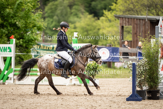 Bad_Meinberg_07521 | saradresslerfotografie - Realisiert mit Pictrs.com