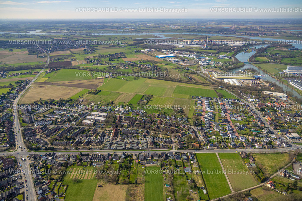 Voerde240309442 | Luftbild, Wohngebiet Ortsansicht Ortsteil Friedrichsfeld, Blick zum Hafen Emmersum und Fluss Rhein, Fernsicht,  Friedrichsfeld, Voerde, Nordrhein-Westfalen, Deutschland