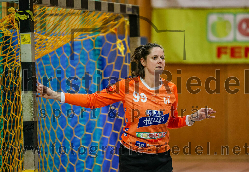 2024-01-27_016_SpVgg_Altenerding_II_gegen_TV_Altoetting_II | Erding, Deutschland, 27.01.2024:
Handball, Bezirksliga Frauen Altbayern 2023 / 2024, 10. Spieltag, SpVgg Altenerding II gegen TV Altötting II, Endergebnis: 17:29

Torfrau Nicole Steinbrecher (SpVgg Altenerding, #99)

Foto: Christian Riedel / fotografie-riedel.net