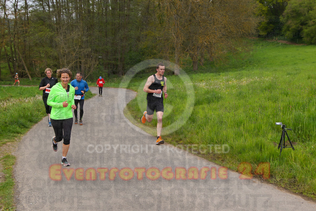220501_1017_EV8_0353 | Sportfotografie im Rhein-Sieg Kreis, Köln, Bonn, NRW, Rheinland Pfalz, Hessen, etc. Unser Tätigkeitsfeld umfasst den Laufsport vom Volkslauf über den Marathon, Duathlon, Triathon bis zum Ultralauf wie Kölnpfad Ultra oder Schindertrail.