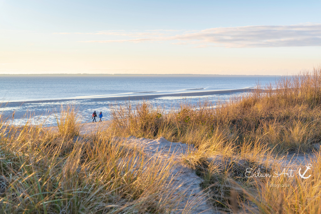 D 98-2 | Eilun-Art-Fotografie Levke Martens, ihre Fotografin für Immobilien- und Landschaftsfotografie auf Föhr, Föhrer Motive als Poster, Leinwand, hinter Acrylglas oder stelle dir deinen eigenen Monatskalender zusammen, mit nur einem Klick