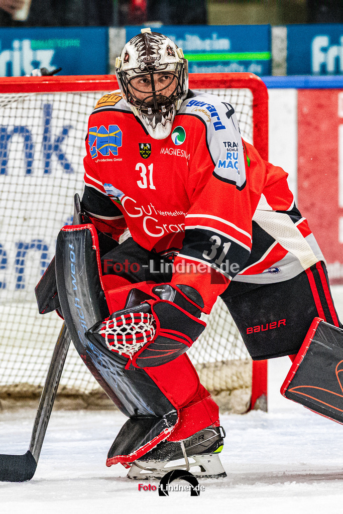TSV Peißenberg Miners vs TEV Miesbach | Eishockey Bayernliga 2023/2024, TSV Peißenberg Miners vs TEV Miesbach, 20240202,
Korbinian SERTL (Miners Goali 31) in Aktion,
2024-02-02 in Peißenberg (Eisstadion)
31 Korbinian SERTL (Miners Goali 31)
Copyright: WolfgangxLindner foto-lindner.de