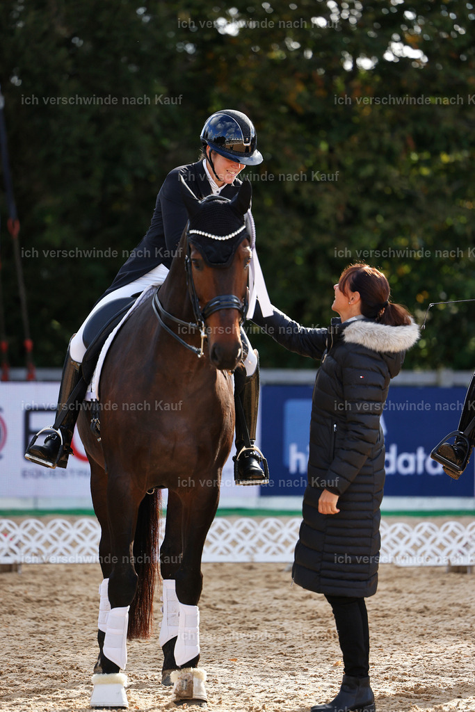 09_1-Siegerehrung-DRESSUR  S_  -StoibPH-5623 | working equitationturnier fotograf videograf stoibphotography marixx film working equitation deutschland reitsport turnierfotografie eventfotografie equestrian events