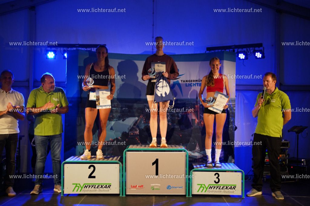 FSC00348 | Lichterlauf  - Realisiert mit Pictrs.com