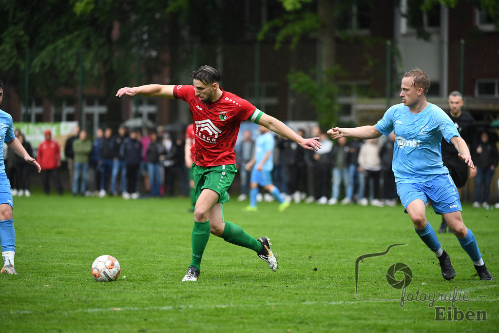 BV Bockhorn-SG FriPe | Relegation zur Kreisliga; BV Bockhorn (weiß)-SG FriPe (rot) am 05.06.2025 in Oldenburg/Ofenerdiek (Lagerstraße), Photo: Philip Eiben 2025 - Realisiert mit Pictrs.com