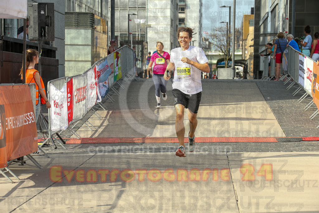 250920_1546_EX1_0642 | Sportfotografie im Rhein-Sieg Kreis, Köln, Bonn, NRW, Rheinland Pfalz, Hessen, etc. Unser Tätigkeitsfeld umfasst den Laufsport vom Volkslauf über den Marathon, Duathlon, Triathon bis zum Ultralauf wie Kölnpfad Ultra oder Schindertrail.