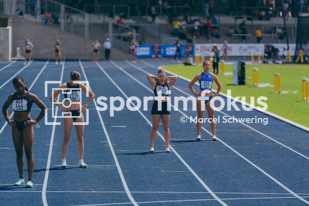 DM U23 U18 Bochum 2026 | Mara Sophie Schmitz (USC Mainz) bei den Deutschen Meisterschaften der U18 &amp; U23 2026 im Lohrheidestadion in Bochum-Wattenscheid. - Realisiert mit Pictrs.com