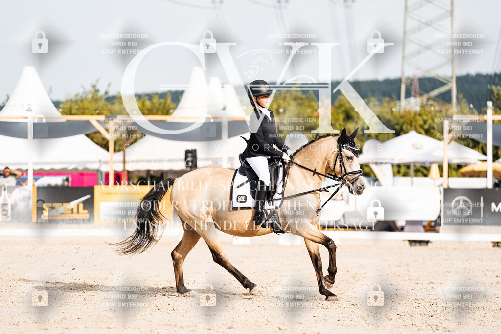 CK904249 | Turnierfotografie Pferdefotografie Trier Rheinland-Pfalz Pferdesport Reitsport Tierfotografie Sportfotografie Pferdevideo Pferdevideografie Equestrianvideography equestrianphotography  - Realisiert mit Pictrs.com