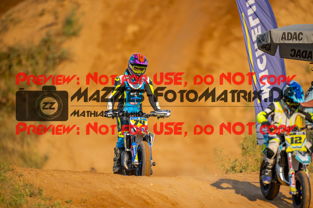 MaZZes-Fotomatrix-20260815-598896 | ROOKIES