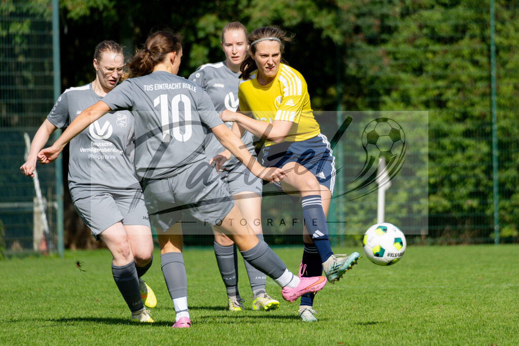 20260906_RULSVK_0643 | Fußball, Frauen:   beim Spiel der Kreisliga zwischen SG Rulle/Haste vs. SV Kettenkamp am 06.09.2026 im Stavermann-Sportpark in Rulle/Wallenhorst, Deutschland.(Foto von Nico Paetzel) - Realisiert mit Pictrs.com