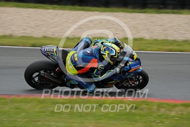 2024_07_04_PBK_13875 | Sportfotografie; SlowMotion; Video; Rennstrecke; Hafeneger; Speer; Racing; RSE; BMW; CBO; Trackday; Motorsportarena; Hockenheimring; Brno; Most; Barcelona; Valencia